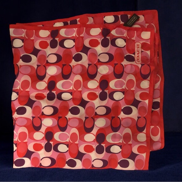 Coach square silk scarf 27x27 inches - Picture 6 of 8